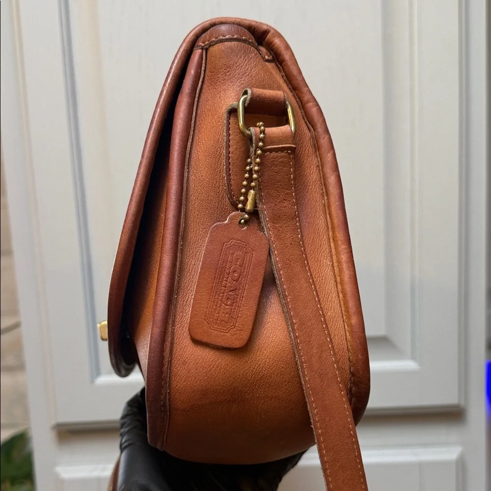 Vintage Coach City Bag - Picture 6 of 17